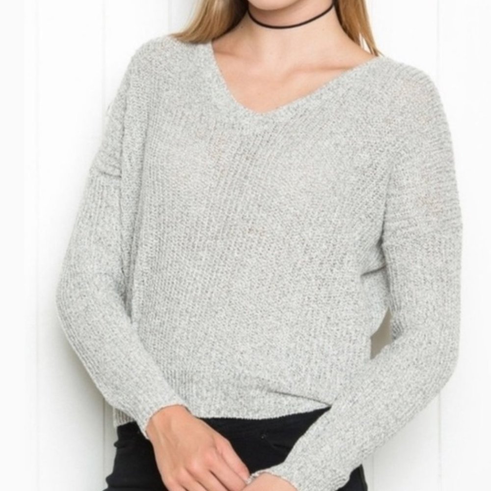 BRANDY MELVILLE - One Size V-Neck Sweater - Grey Marled